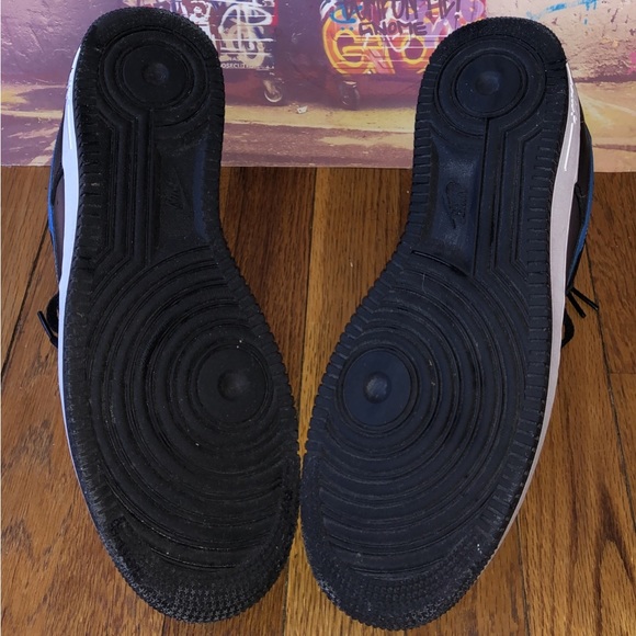 Nike Mens Air Force 1 Low - Picture 3 of 4